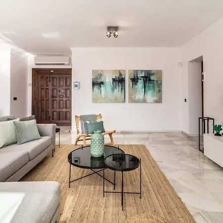 Villa About Adelfas